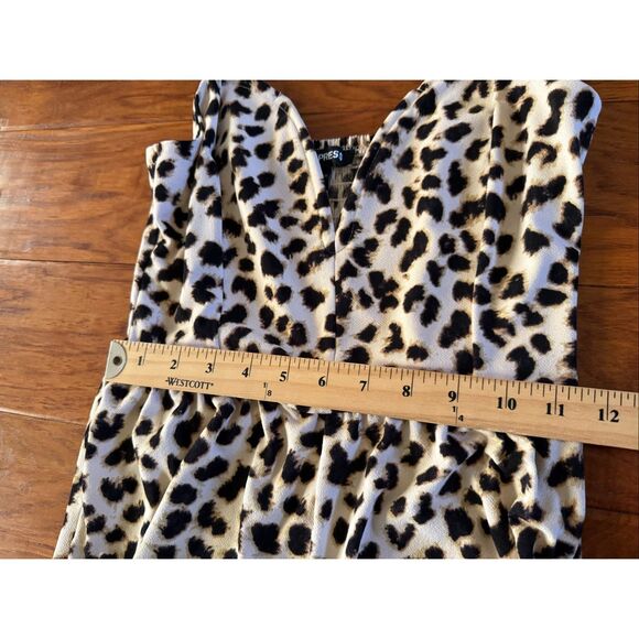 Express Leopard Print Wide-Leg Jumpsuit XS - Picture 8 of 13